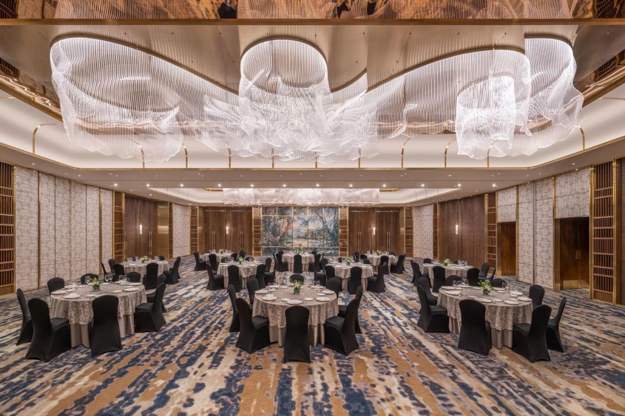 Jw Marriott Goa Hotel Vagator Exterior photo